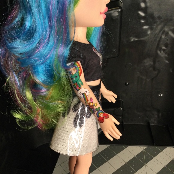 Rainbow Surprise 14” Doll- Rainbow Dream Doll with DIY Slime - Picture 6 of 14